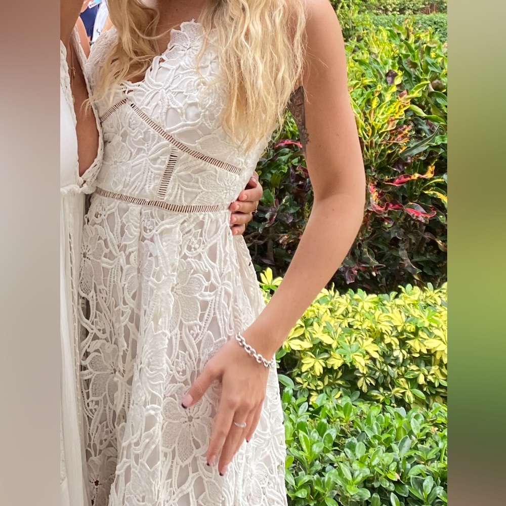 FREE PEOPLE 🕊️ Lace Eyelet MIDI Dress